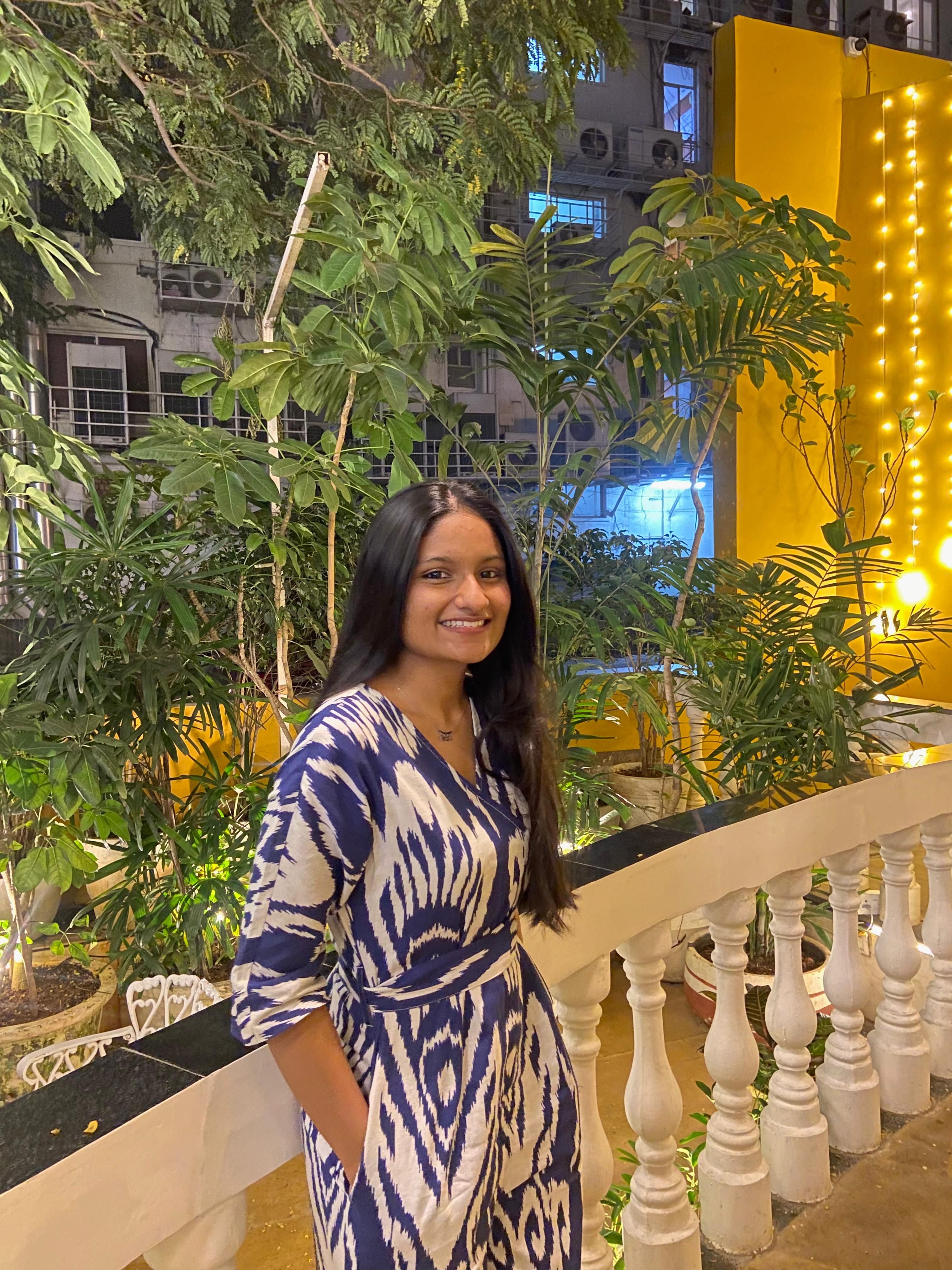 Darshika Lalwani — Yoga Instructor